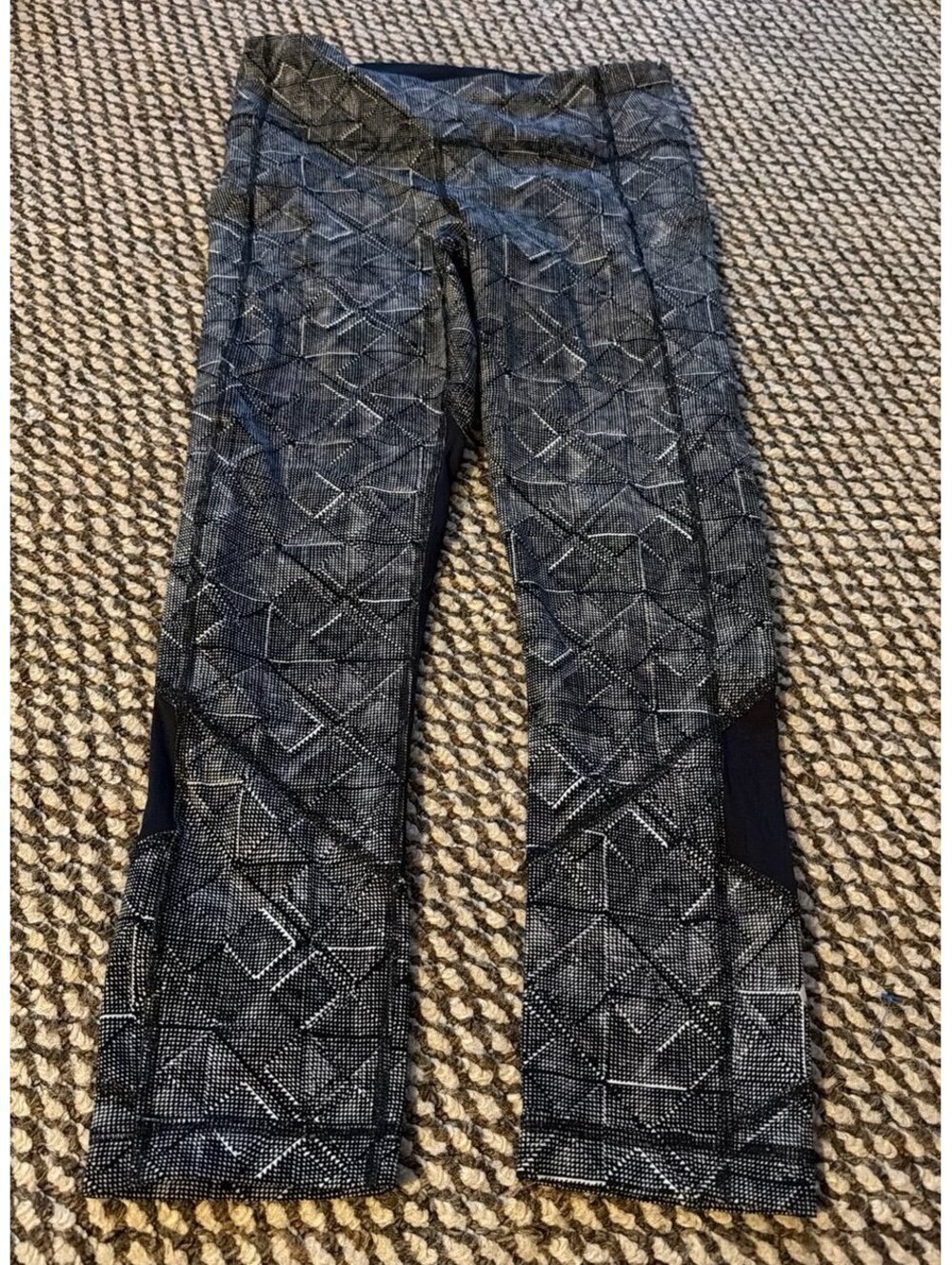 LULULEMON Pace Rival Crop (22") Formation Alpine White Black Leggings Sz 2